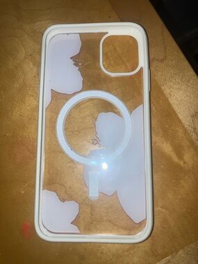 White Transparent MagSafe-Compatible Phone Case